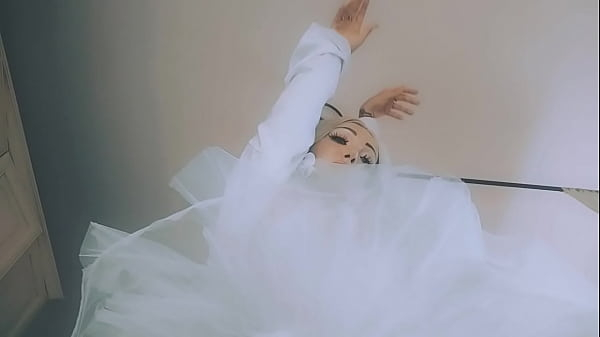 Chantal Channel as a great dancer with ballerina’s dress