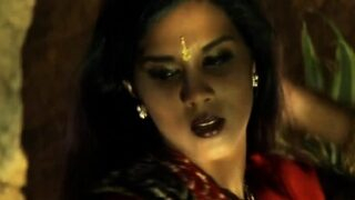 Exotic Loving Movements From India