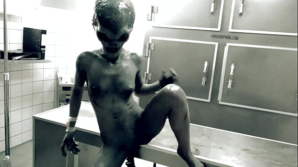 MOVIEPORN – Roswell UFO