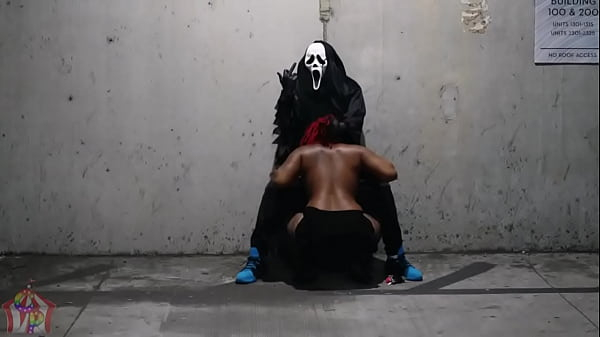 Scream “Want Me To Make You Cum” New Movie In Theatre’s Today