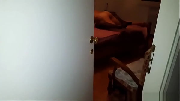 Unaware wife in stockings fucked missionary