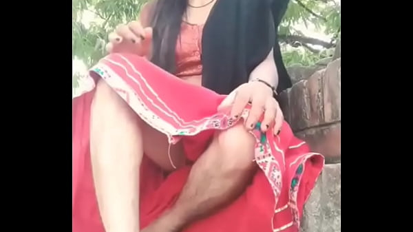 Desi indian babhi show hot pussy